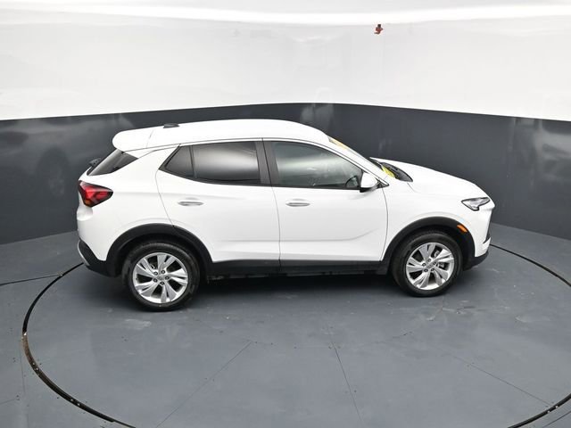 Used 2025 Buick Encore GX Preferred AWD/4WD image 45