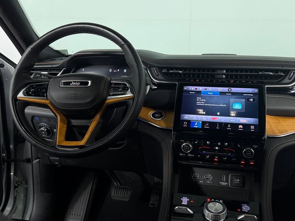 Used 2023 Jeep Grand Cherokee Summit image 15