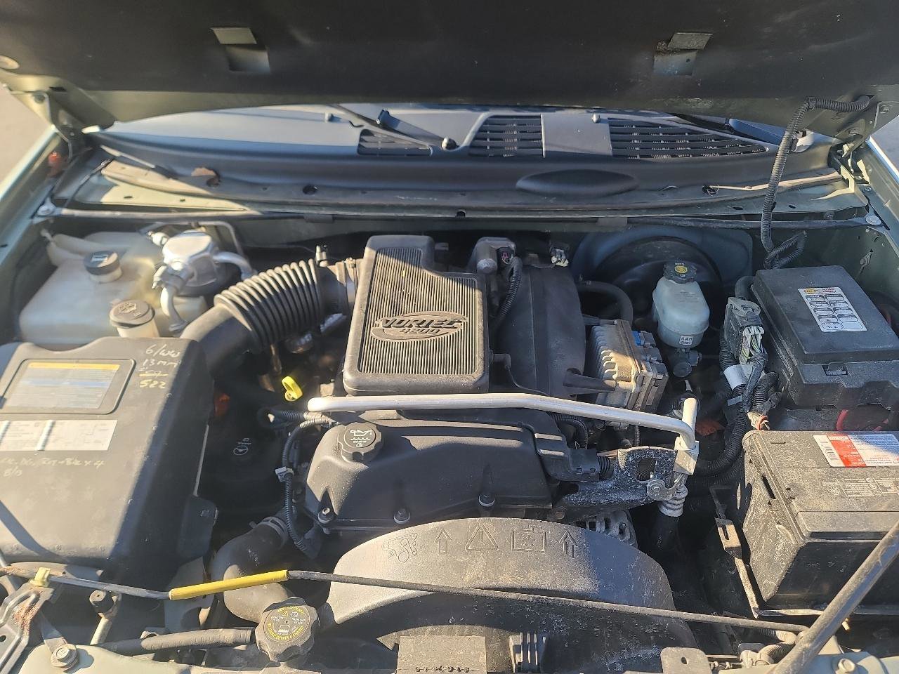 Used 2004 Chevrolet TrailBlazer 4WD w/ LS Preferred Equipment Group image 22