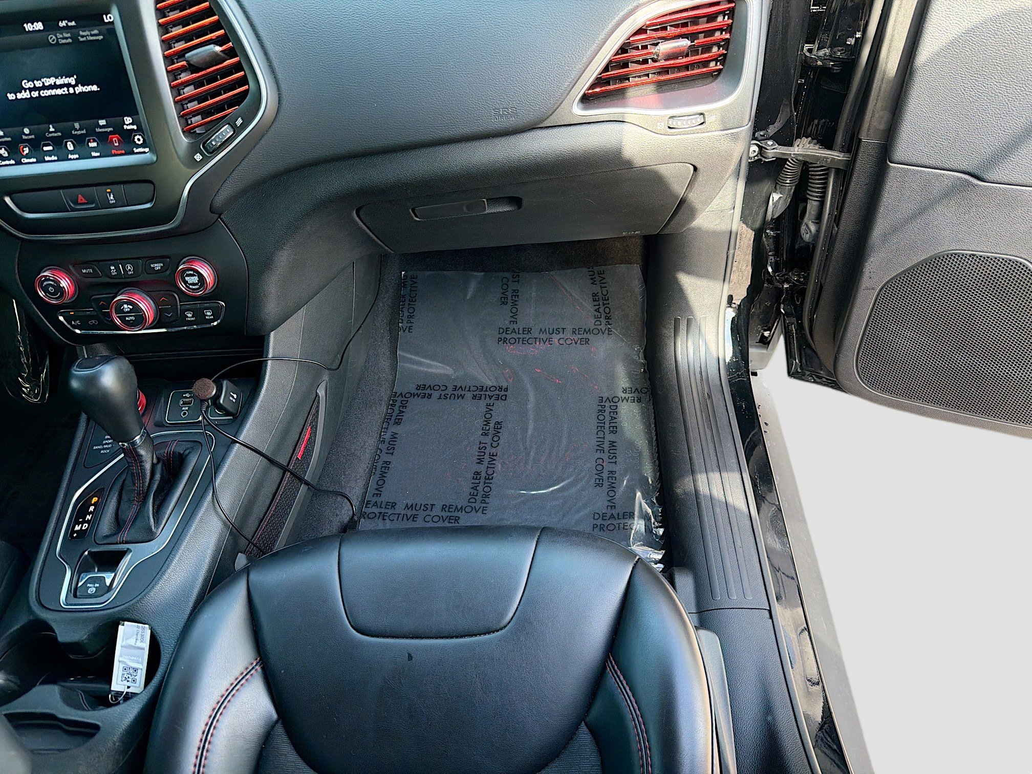 Used 2022 Jeep Cherokee Trailhawk w/ Sound & Nav Group image 17