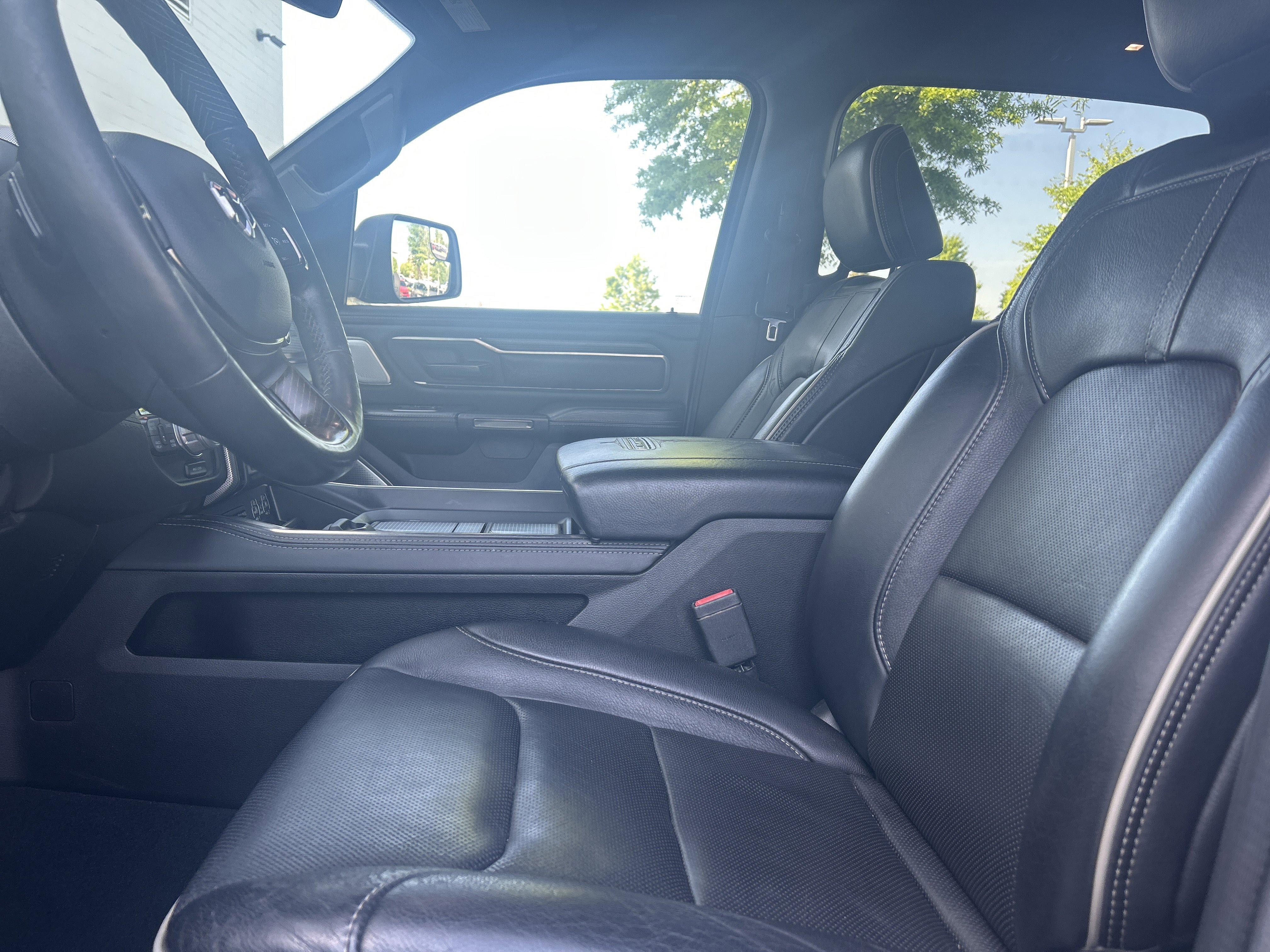 Used 2019 RAM 1500 Limited AWD/4WD image 24