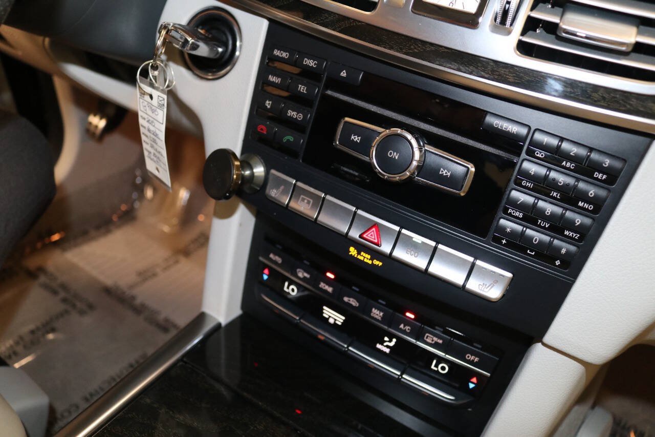 Used 2015 Mercedes-Benz E 350 Sedan image 34