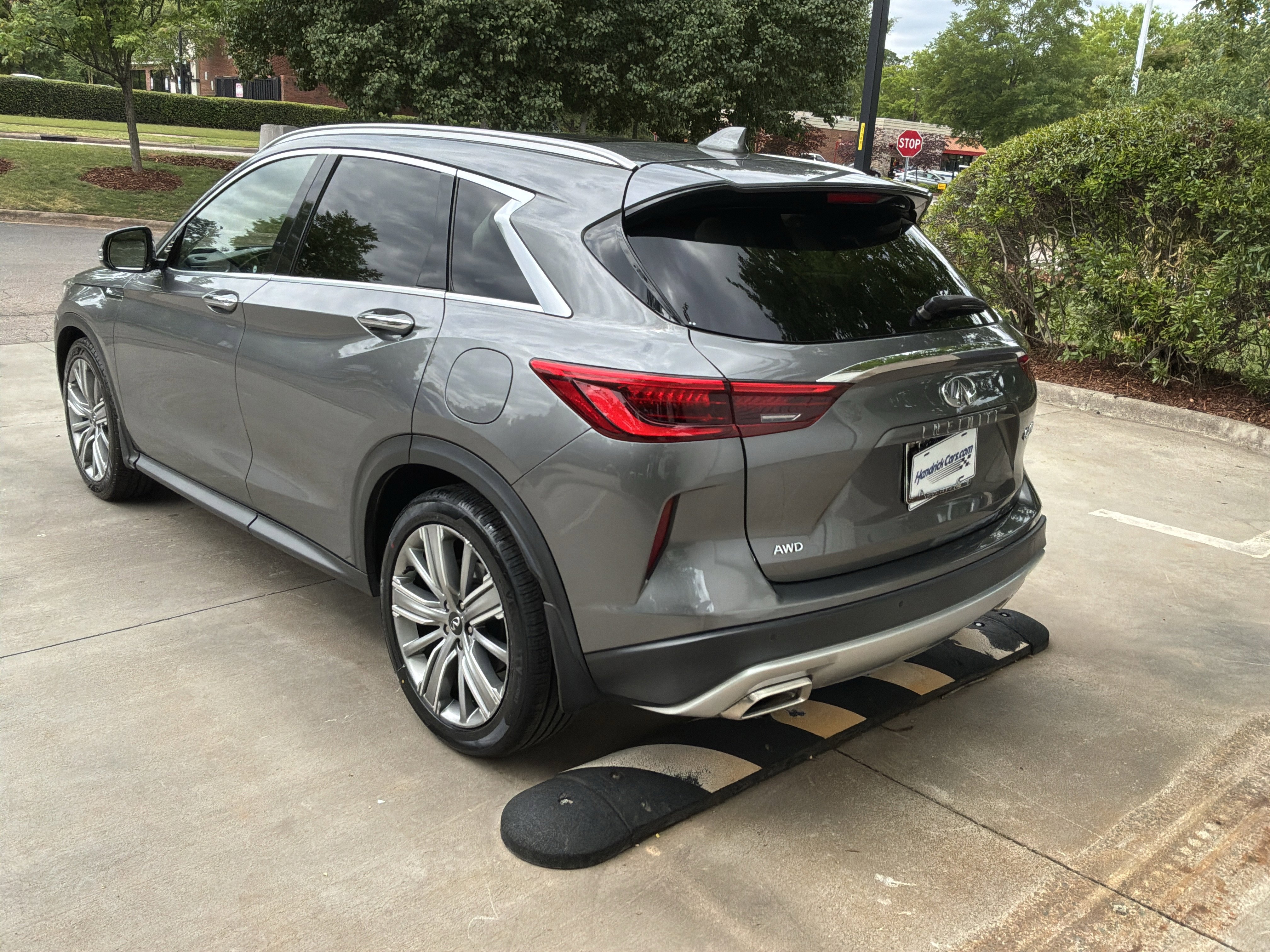 Used 2021 INFINITI QX50 Sensory AWD/4WD image 8