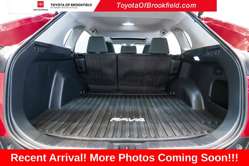 Certified 2024 Toyota RAV4 XLE w/ Convenience Package AWD/4WD image 32