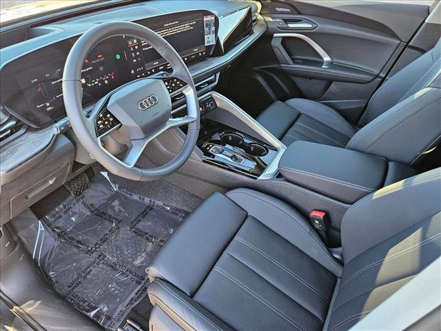 New 2025 Audi Q5 Premium Plus image 3