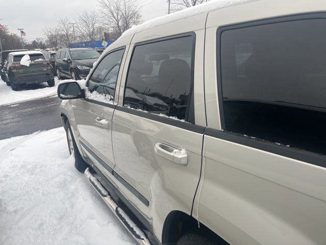 Used 2007 Jeep Grand Cherokee Laredo w/ Premium Sound Group image 9