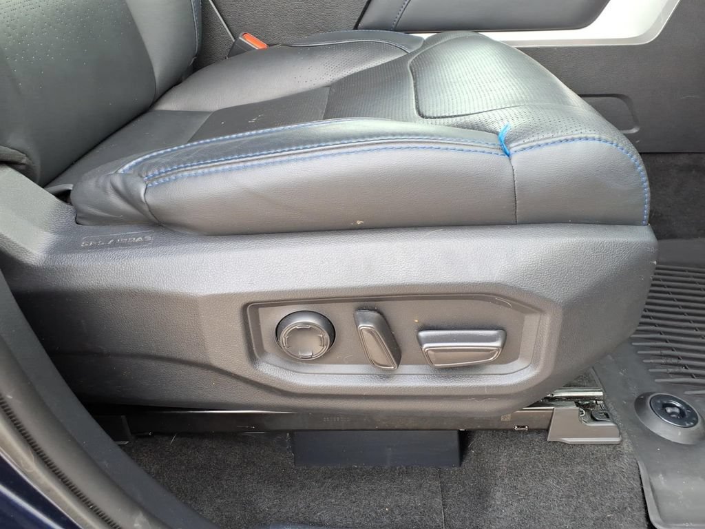 Used 2023 Toyota Tundra Platinum AWD/4WD image 13
