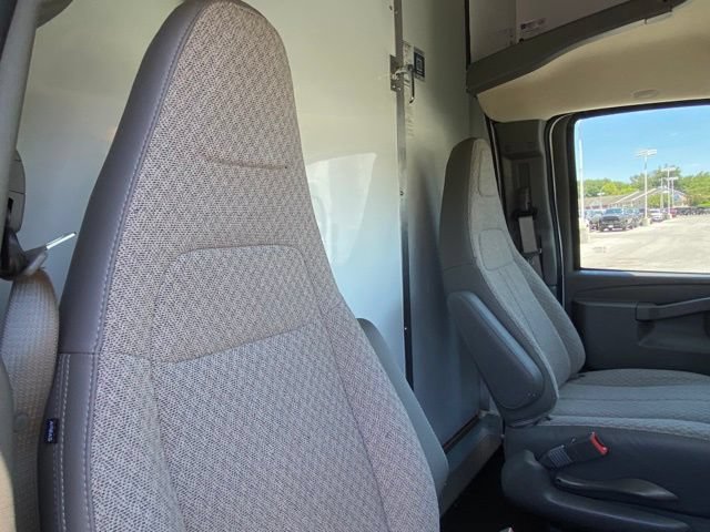 New 2026 Chevrolet Express 3500 w/ Power Convenience Package RWD image 19