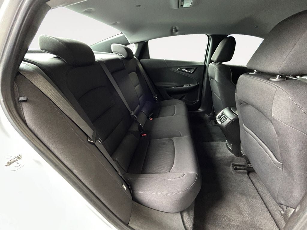 Used 2024 Chevrolet Malibu LT w/ Sport Edition FWD image 23