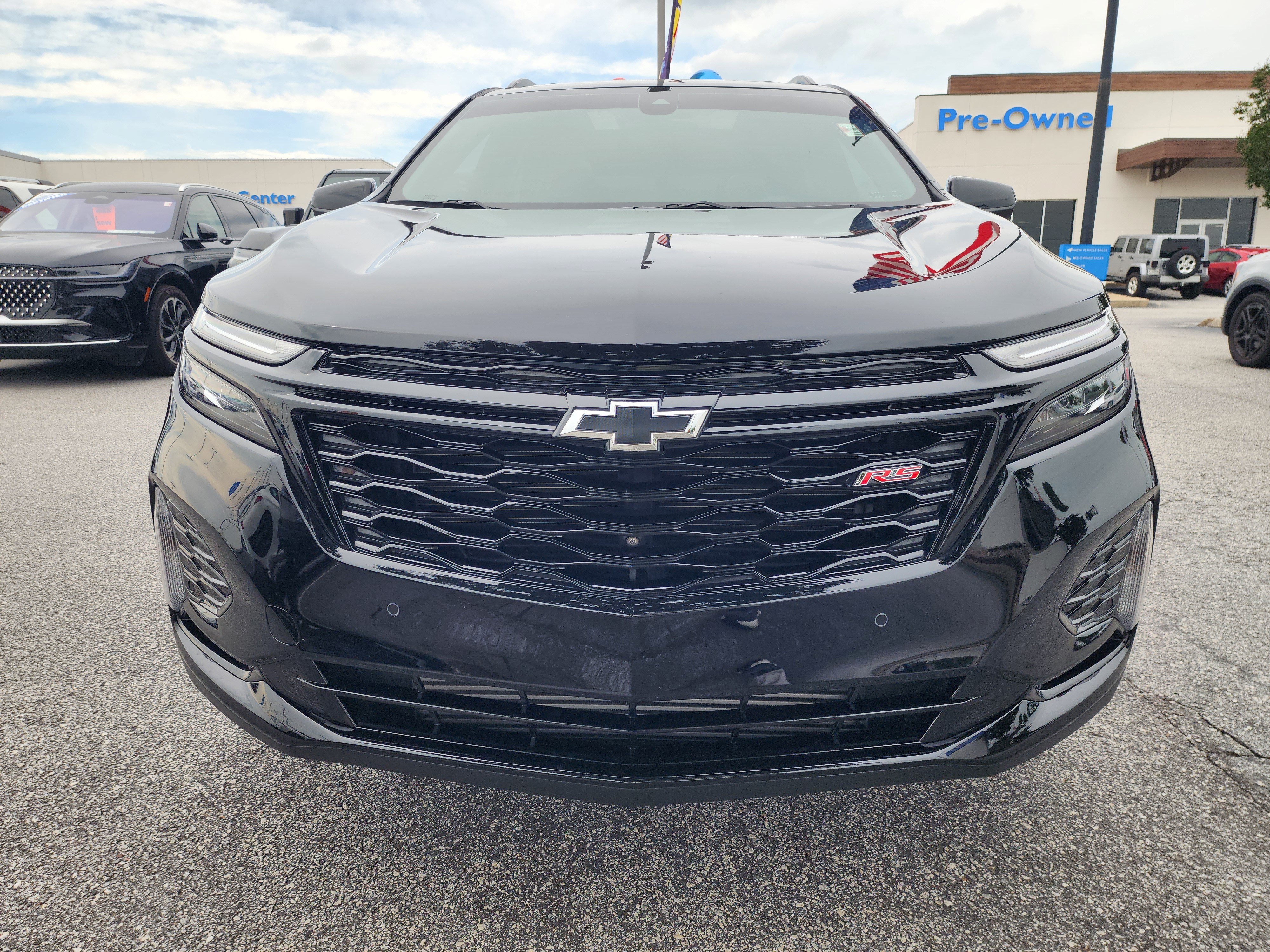 Used 2024 Chevrolet Equinox RS FWD image 10