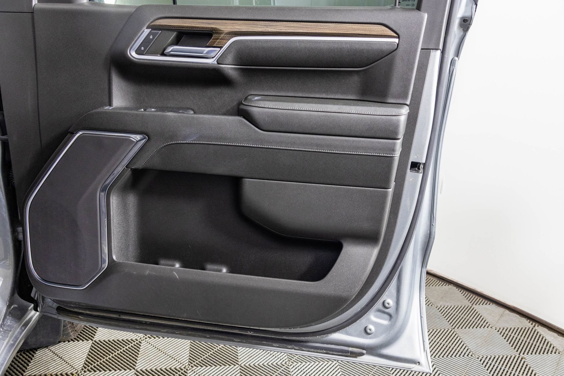 Used 2023 Chevrolet Silverado 1500 RST w/ LPO, Liner Protection Package image 50