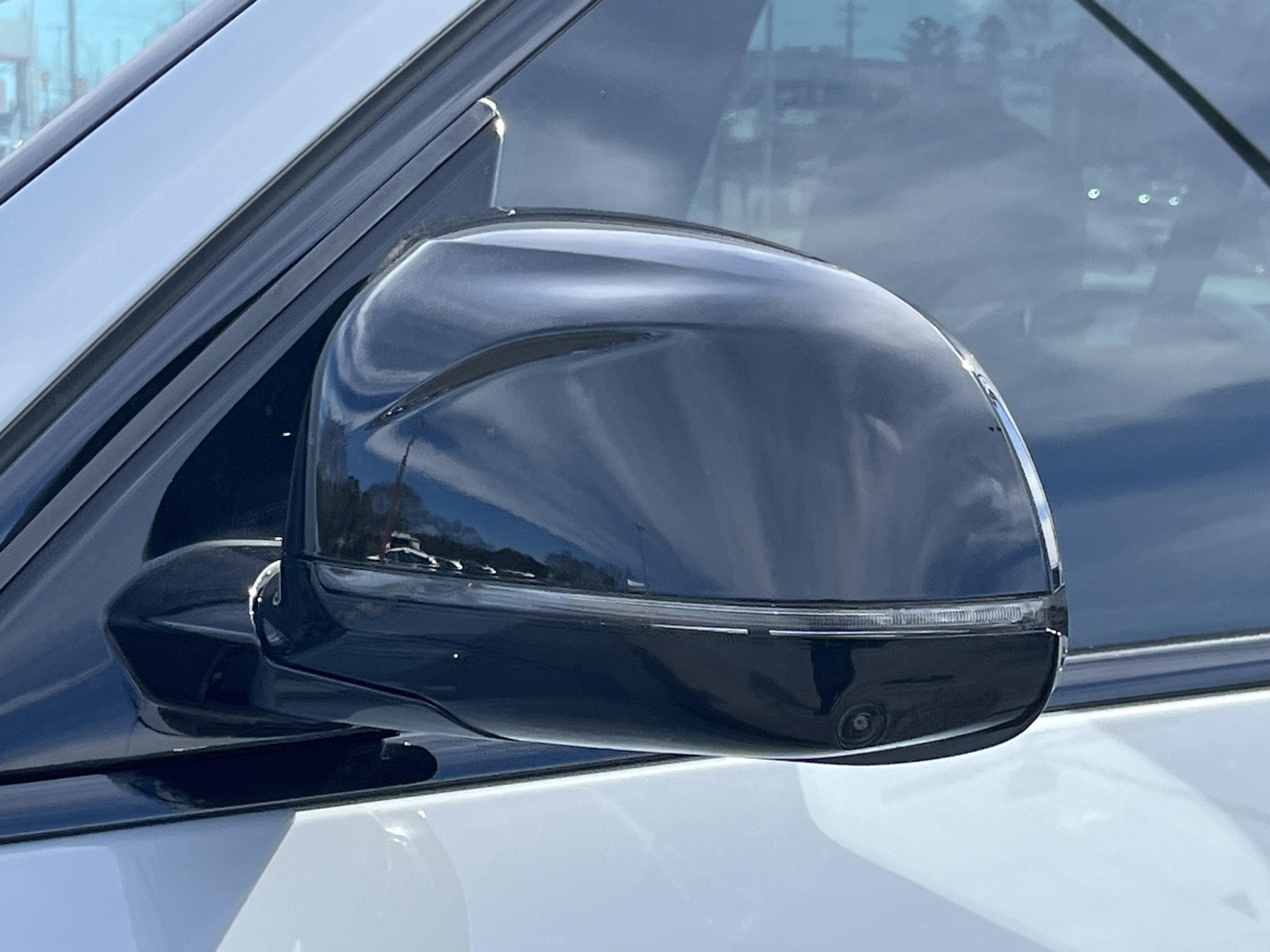 Used 2026 BMW X7 M60i image 36