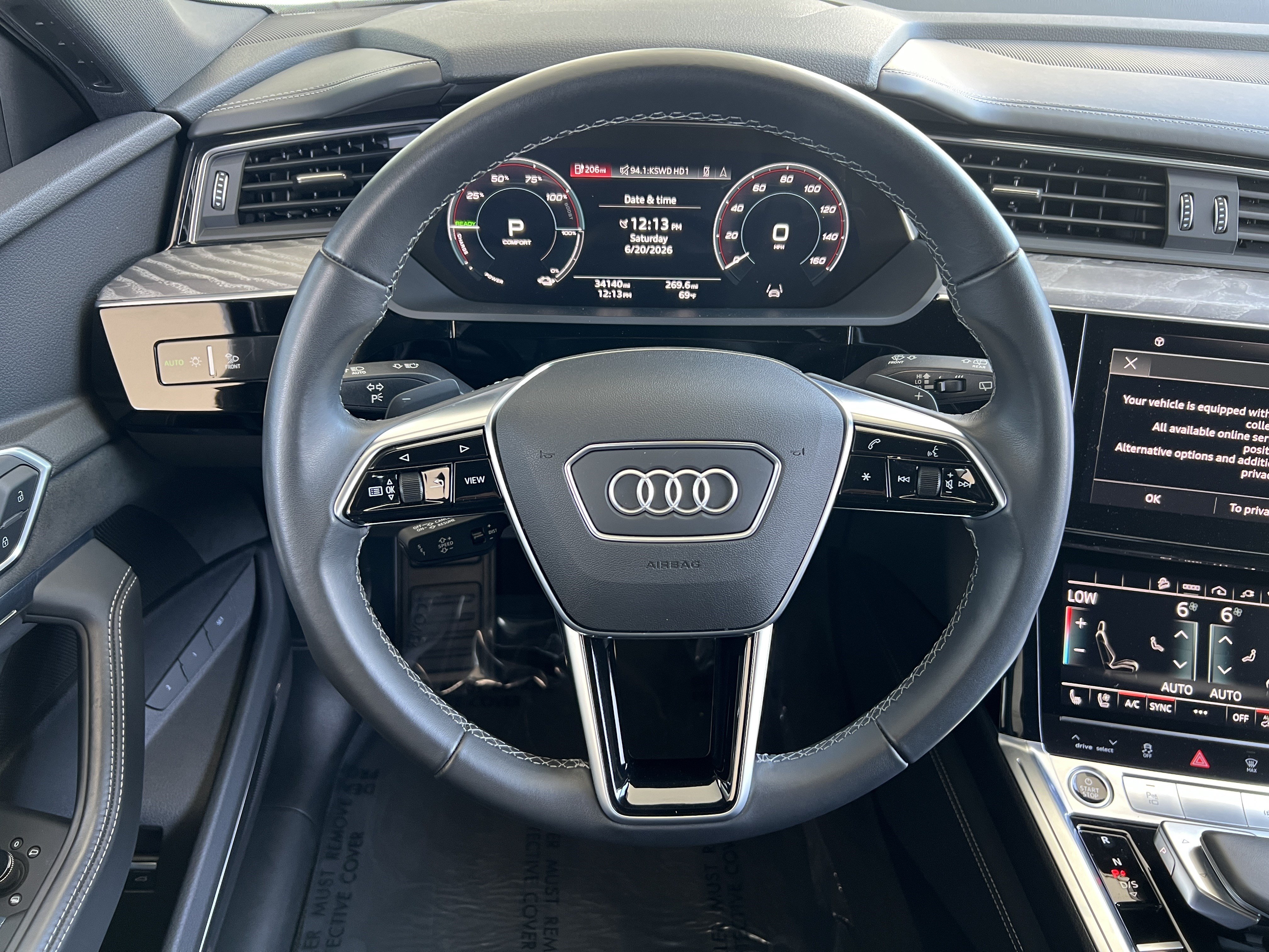 Used 2022 Audi e-tron Chronos AWD/4WD image 27