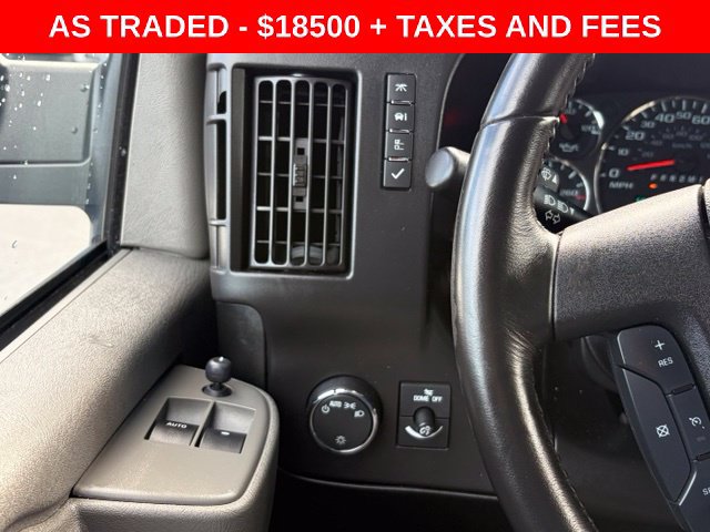 Used 2023 Chevrolet Express 2500 w/ Driver Convenience Package RWD image 20
