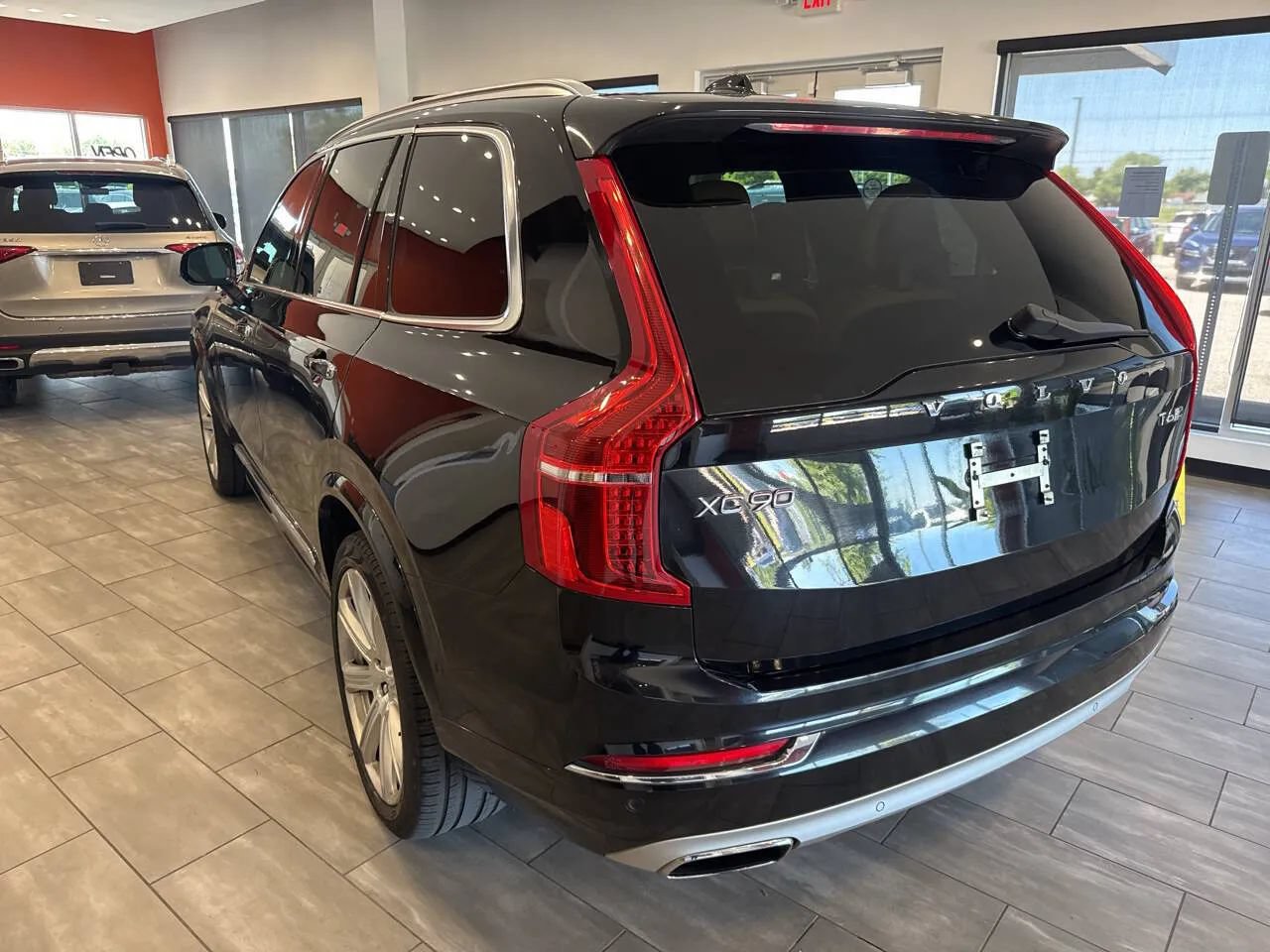 Used 2018 Volvo XC90 T6 Inscription w/ Luxury Package AWD/4WD image 10