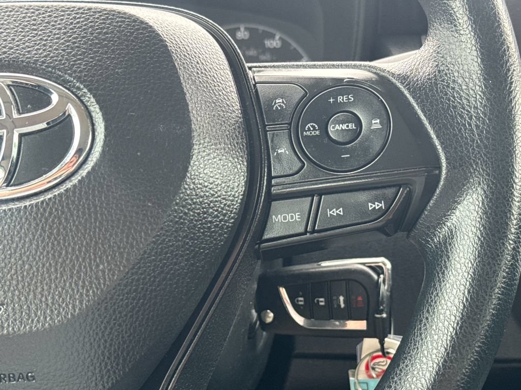 Used 2024 Toyota Corolla LE FWD image 19