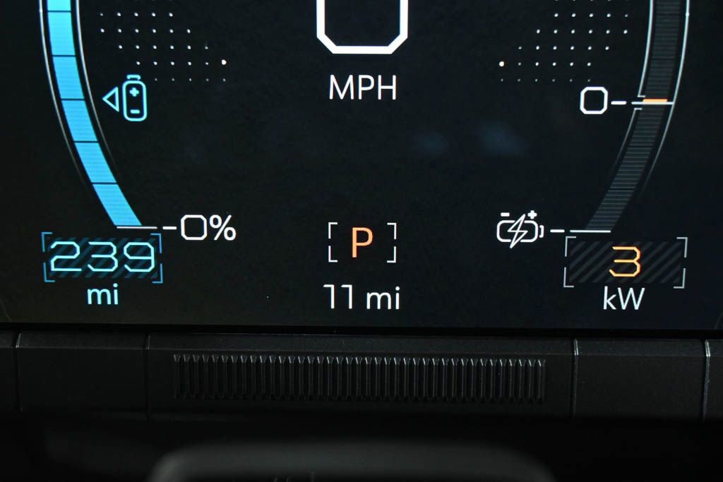 New 2025 GMC Hummer EV 3X w/ LPO, Illumination Package image 9