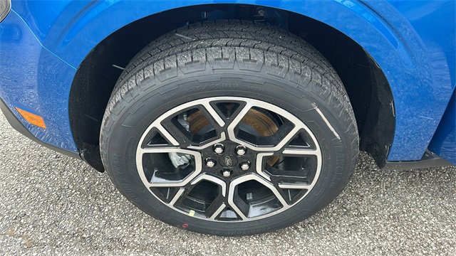 New 2026 Ford Maverick Lariat w/ 4K Tow Package image 32