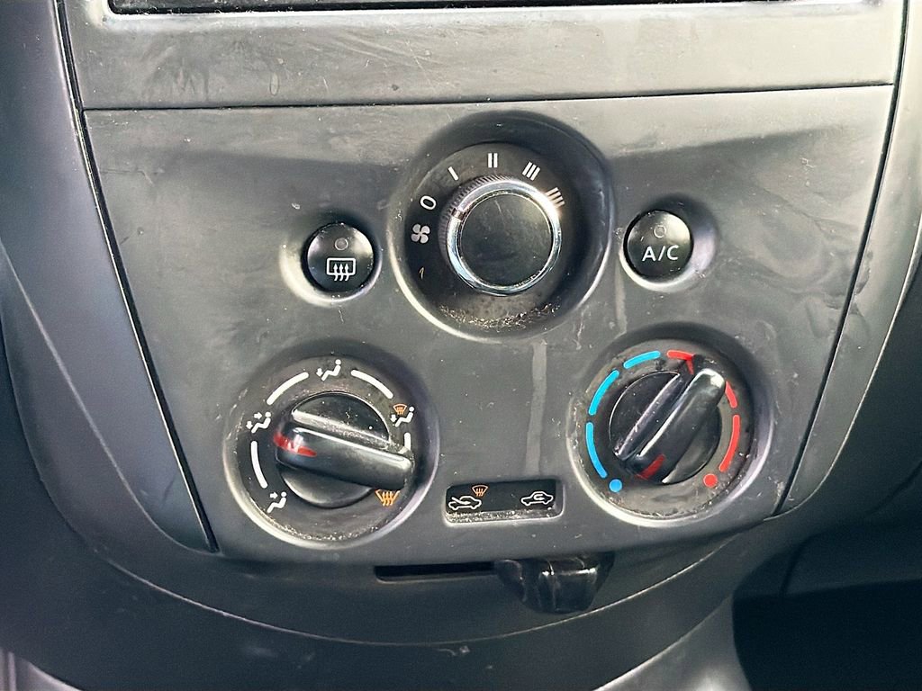 Used 2018 Nissan Versa S Plus image 33