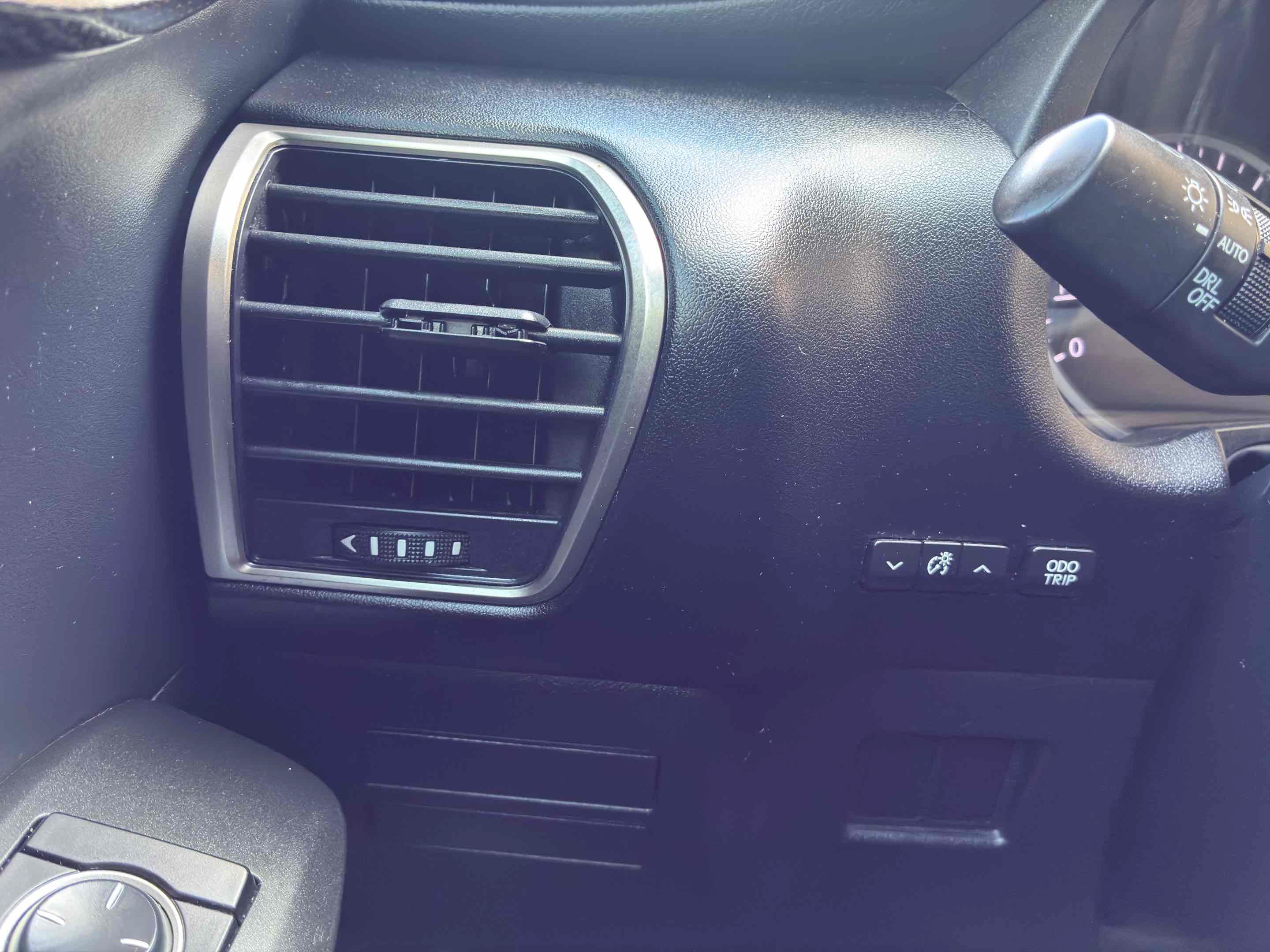 Used 2015 Lexus NX 200t FWD image 32