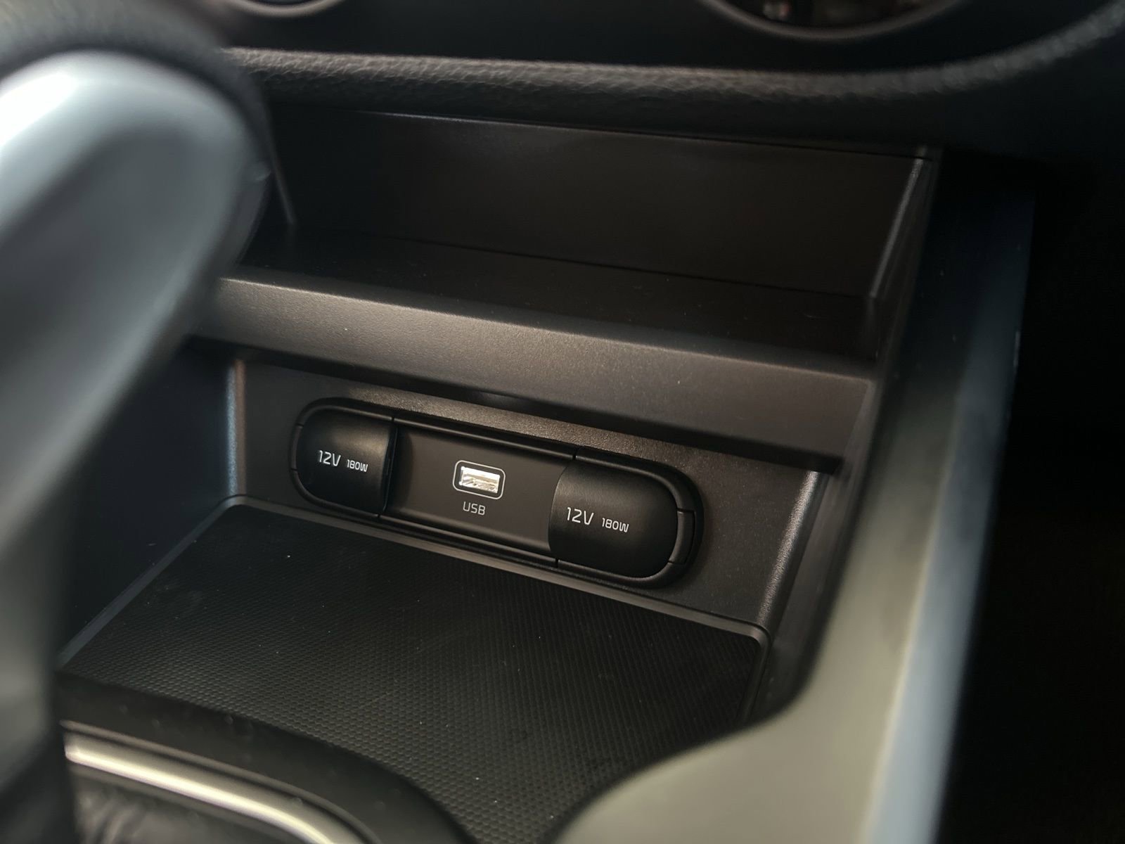 New 2025 Kia Soul LX image 22