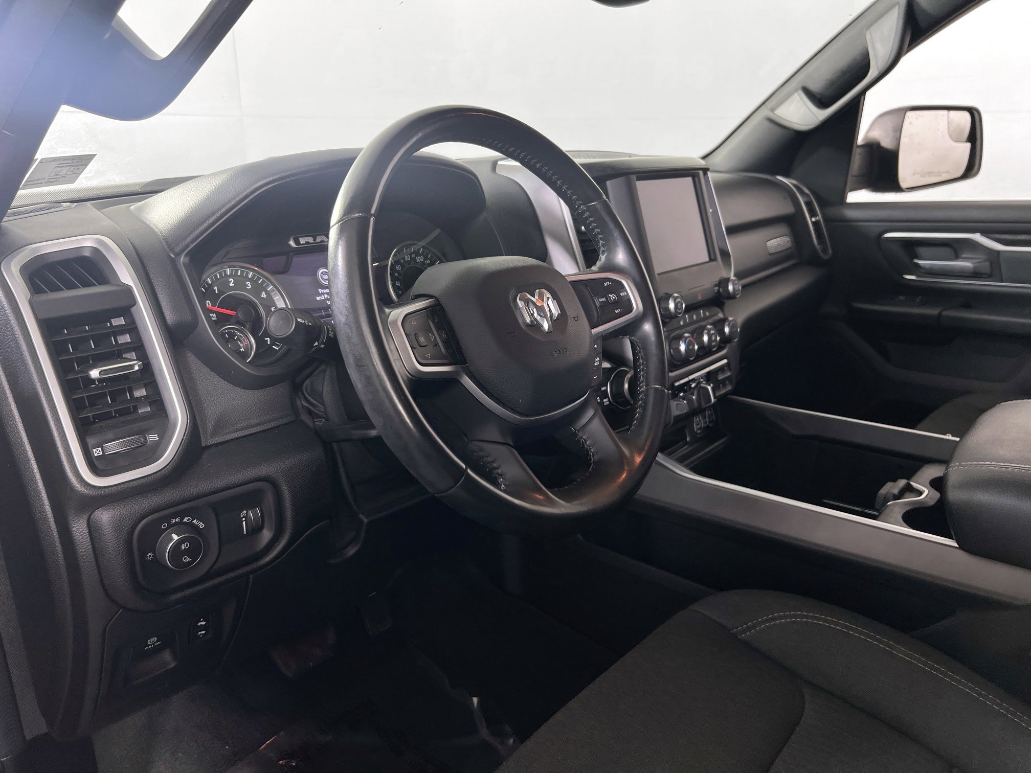 Used 2022 RAM 1500 Big Horn image 9