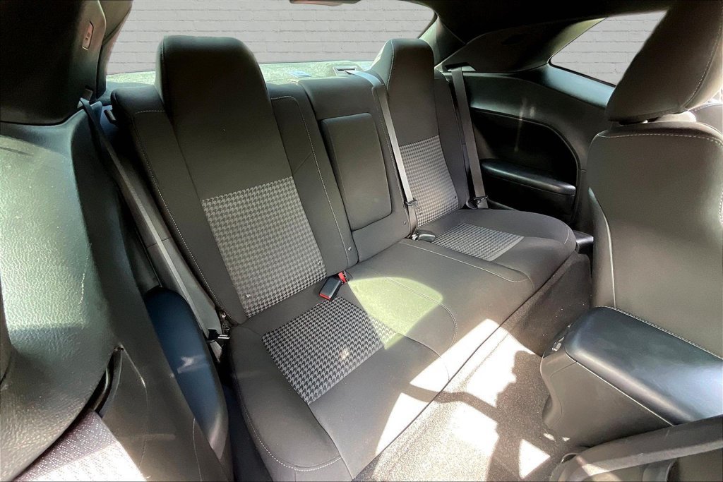 Used 2022 Dodge Challenger R/T RWD image 22