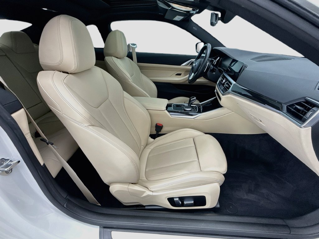 Used 2022 BMW 430i Coupe w/ Premium Package 2 RWD image 19