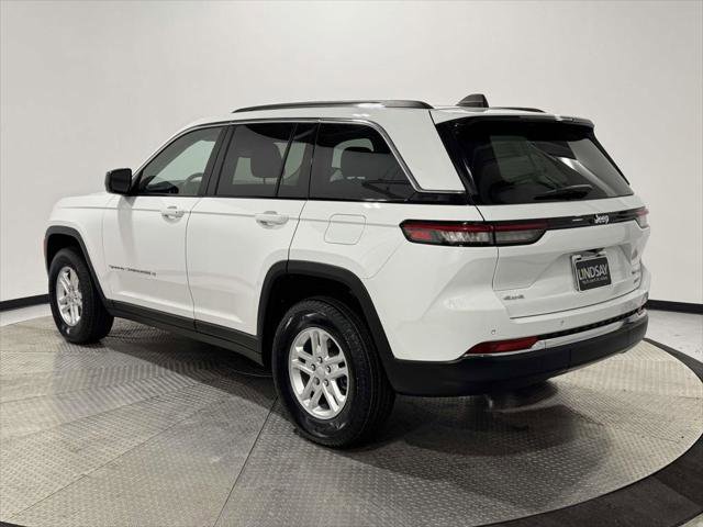 Certified 2023 Jeep Grand Cherokee Laredo image 5