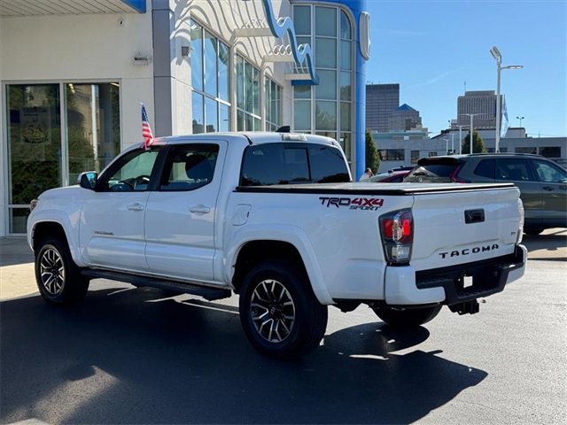 Used 2021 Toyota Tacoma TRD Sport image 9