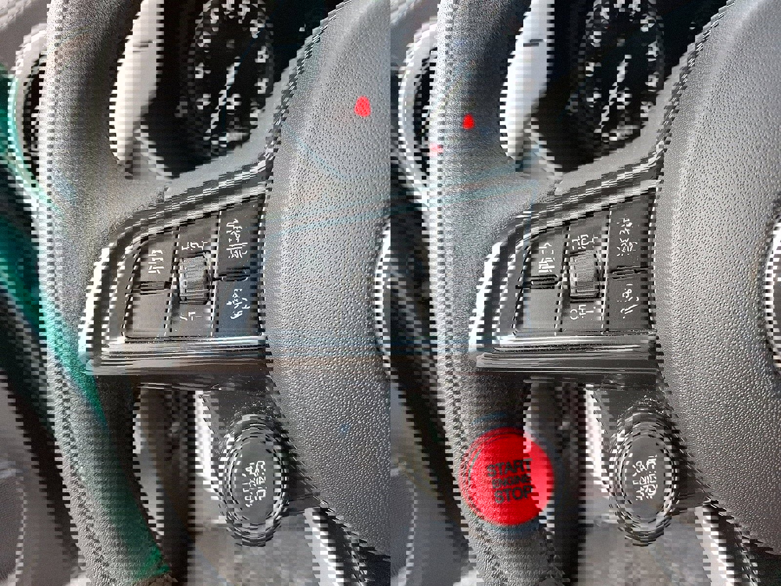 Used 2024 Alfa Romeo Stelvio Quadrifoglio image 22