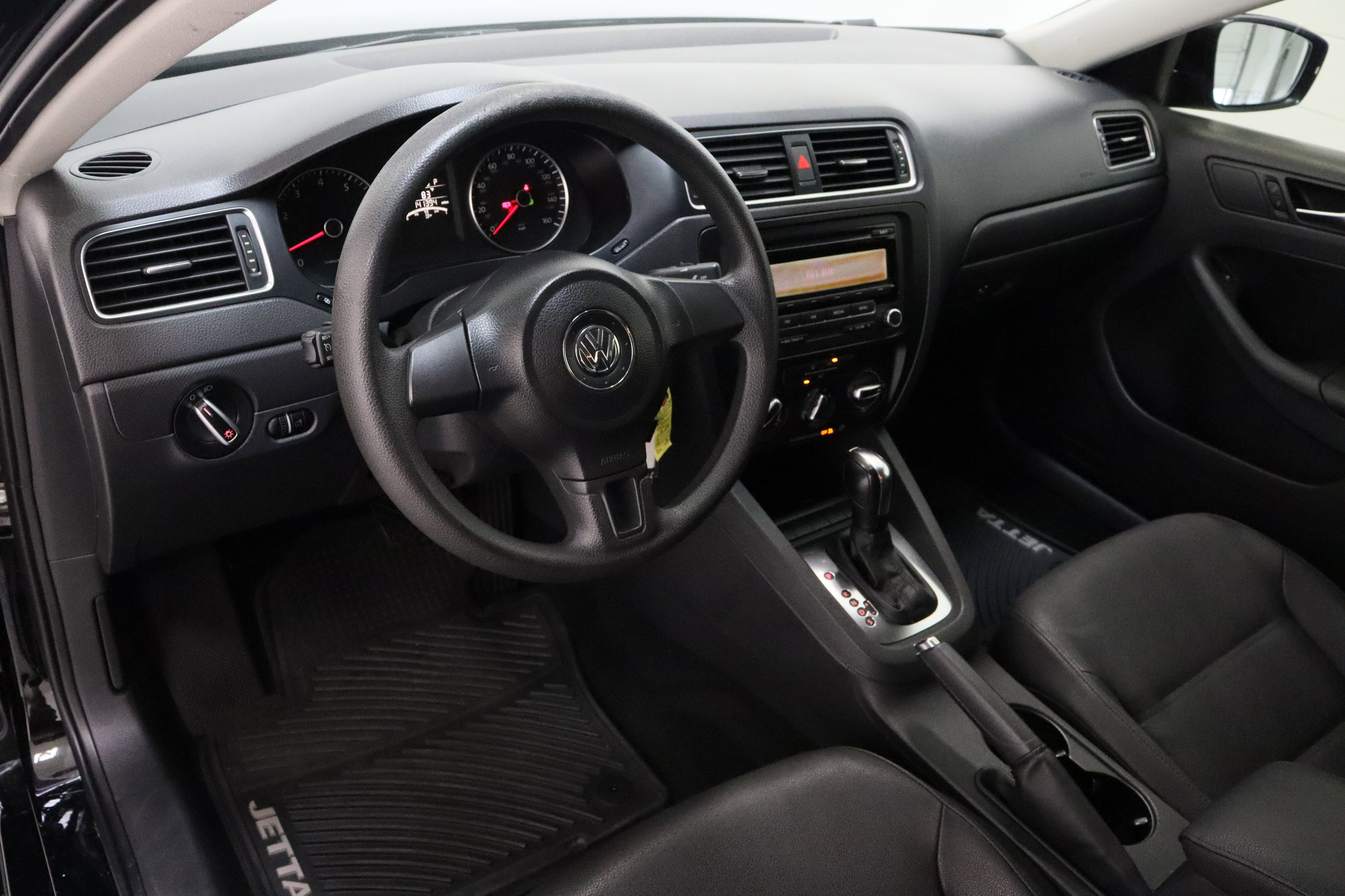 Used 2012 Volkswagen Jetta SE image 13