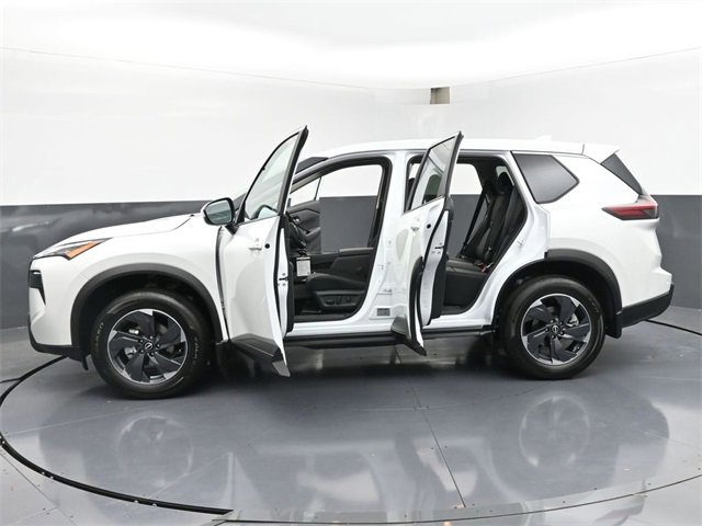 New 2026 Nissan Rogue SV image 48