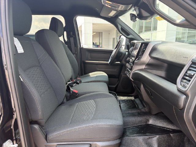 New 2026 RAM 3500 Tradesman AWD/4WD image 31