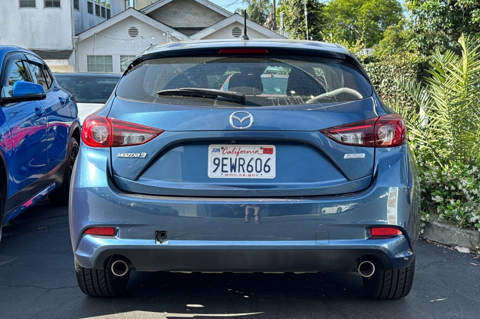 Used 2018 MAZDA MAZDA3 Touring FWD image 6