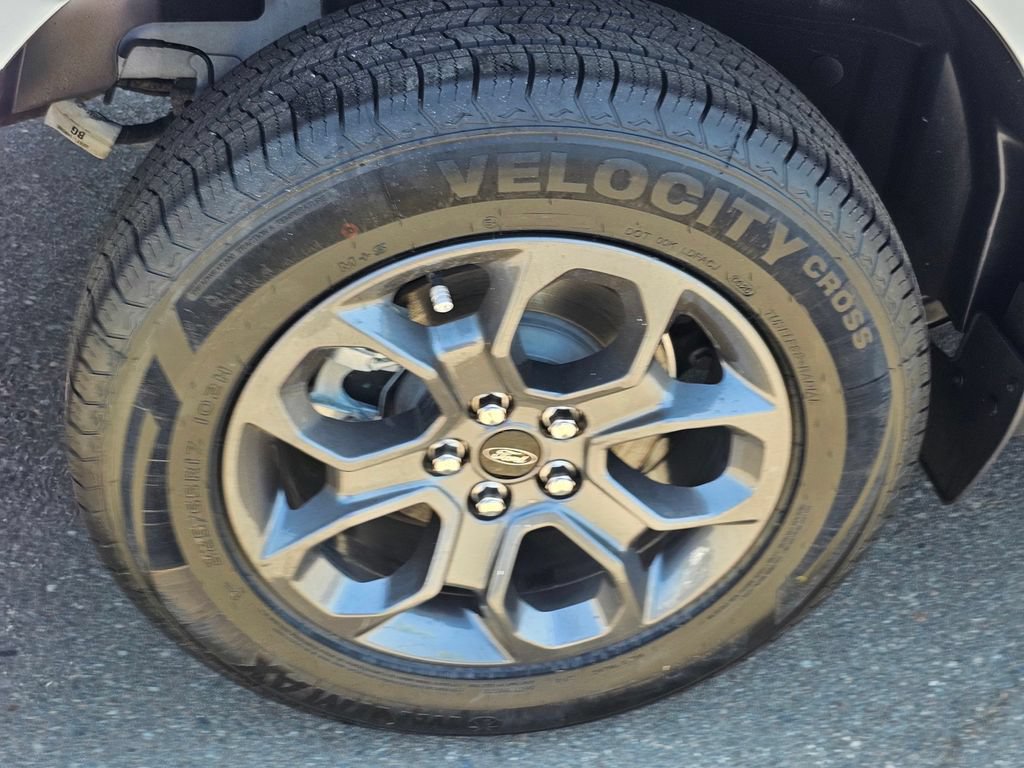 Used 2024 Ford Maverick XLT w/ Equipment Group 300A Standard AWD/4WD image 7