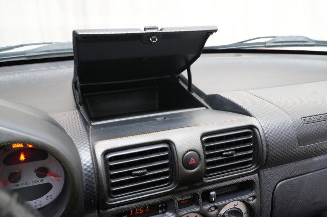 Used 2001 Toyota MR2 image 69