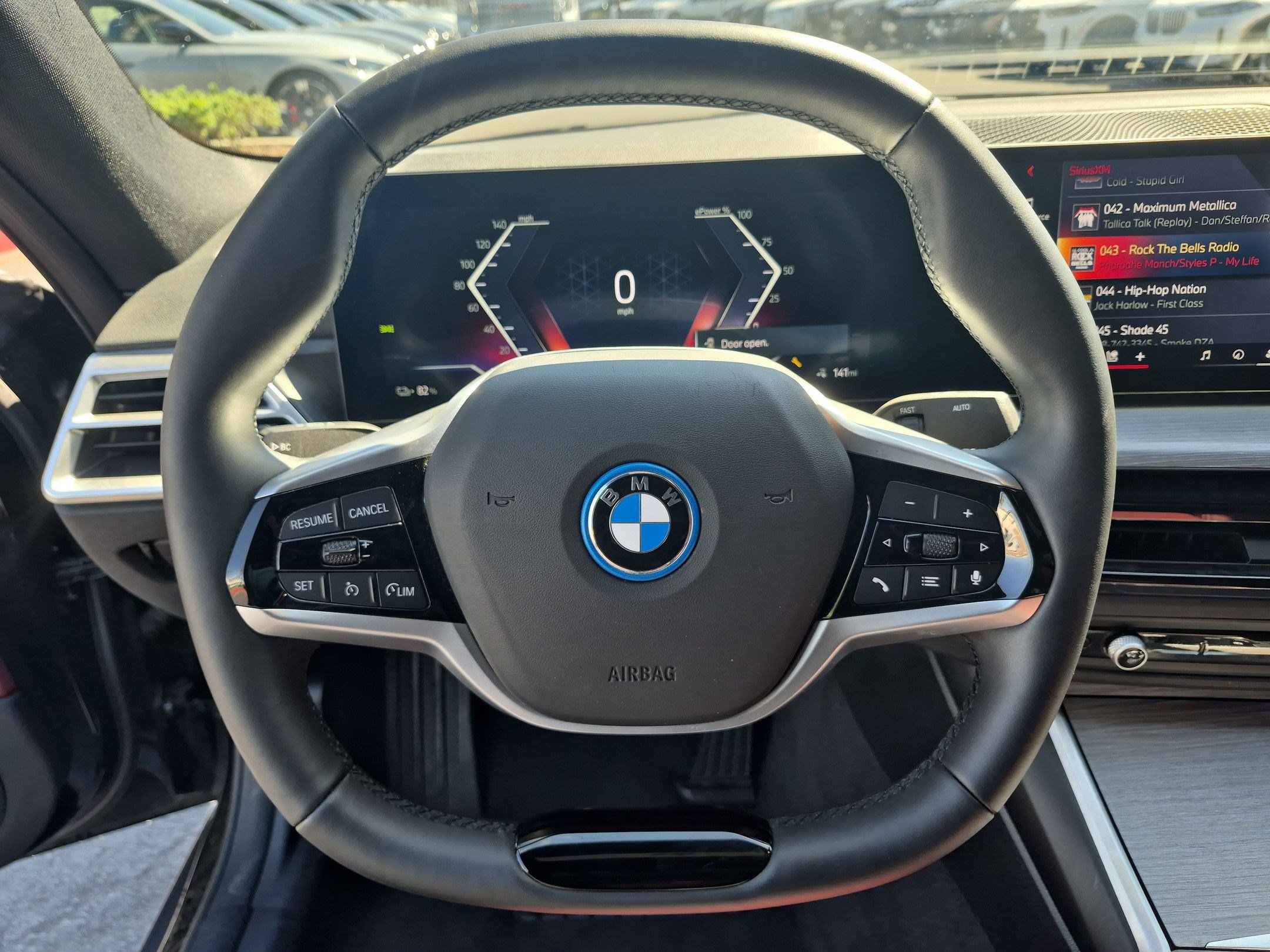 Used 2025 BMW i4 eDrive40 w/ Parking Assistance Package RWD image 18