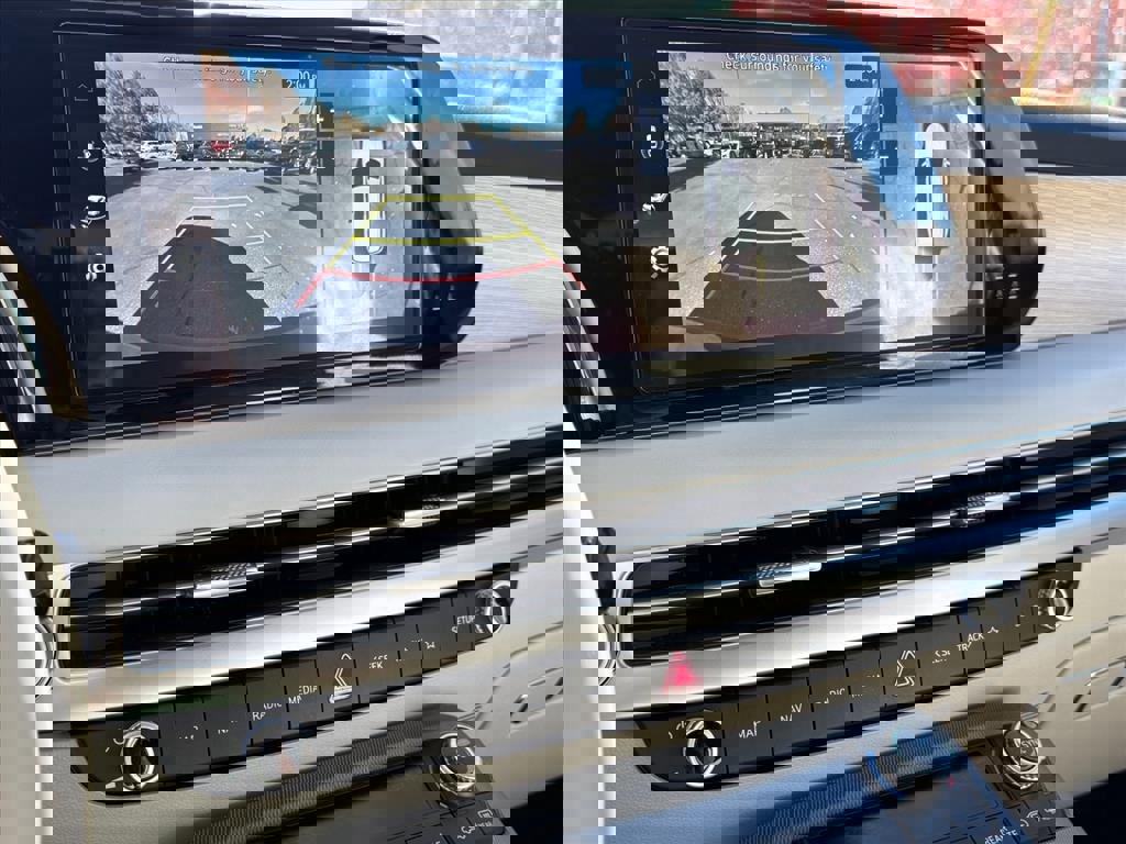 Used 2024 Hyundai Palisade Limited image 9