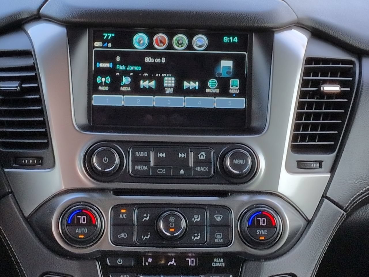 Used 2019 Chevrolet Suburban LT AWD/4WD image 17