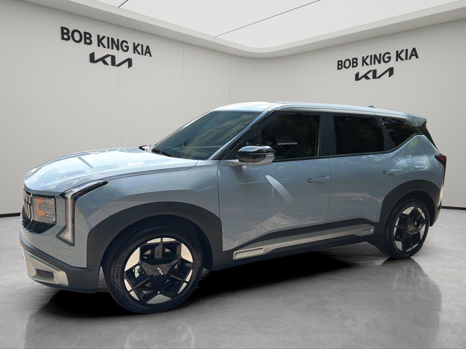 New 2027 Kia Seltos S FWD image 1