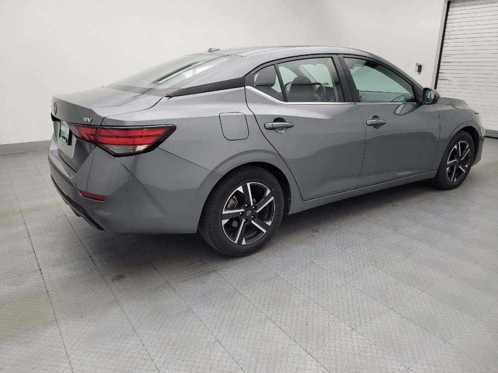 Used 2024 Nissan Sentra SV FWD image 10