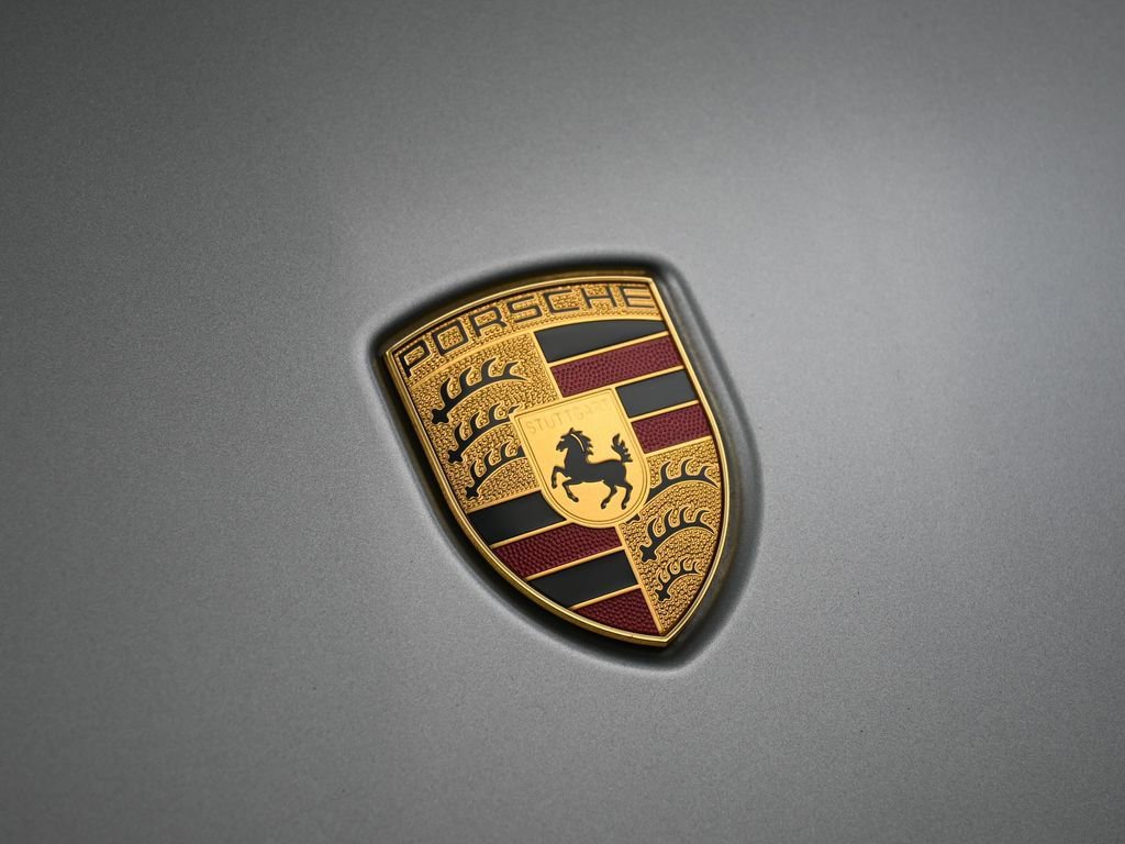 Certified 2024 Porsche 911 Carrera image 13