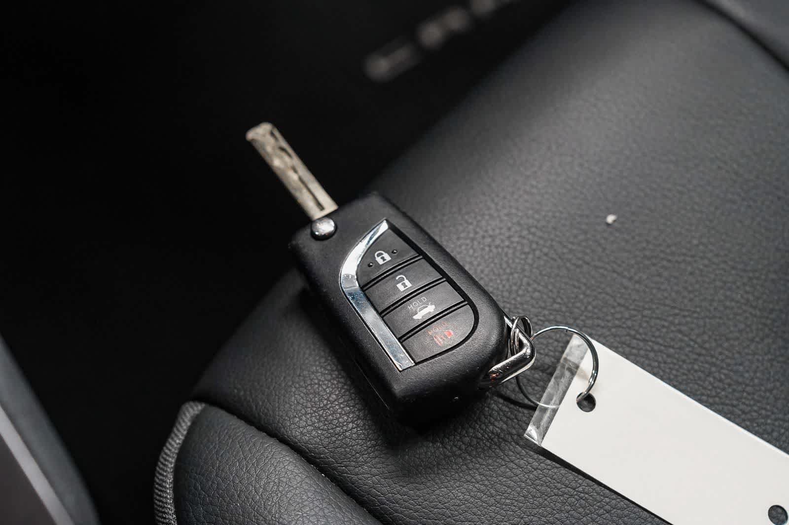 Used 2024 Toyota Camry SE FWD image 26