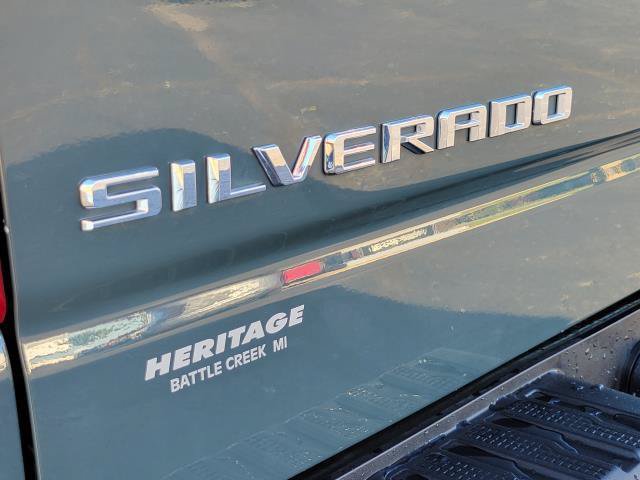 Used 2025 Chevrolet Silverado 1500 LT AWD/4WD image 29