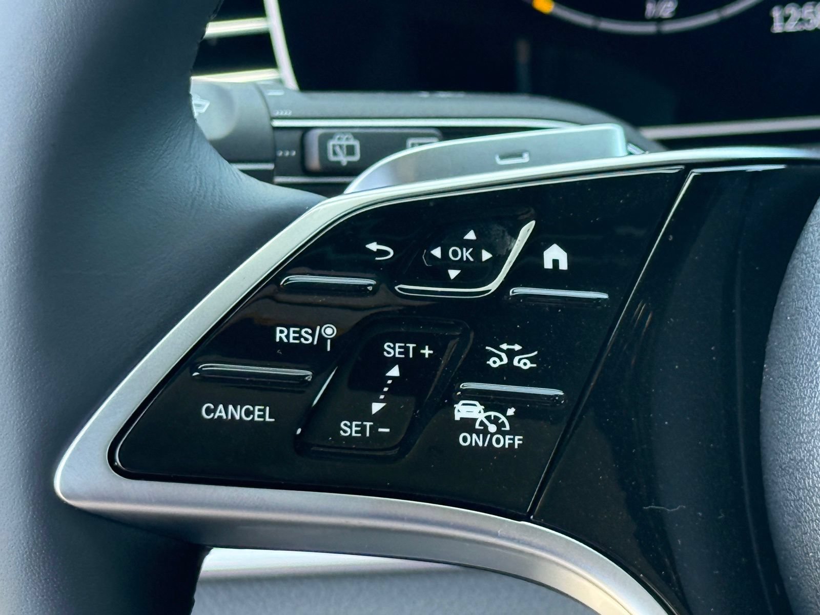 New 2026 Mercedes-Benz GLE 450 4MATIC image 22