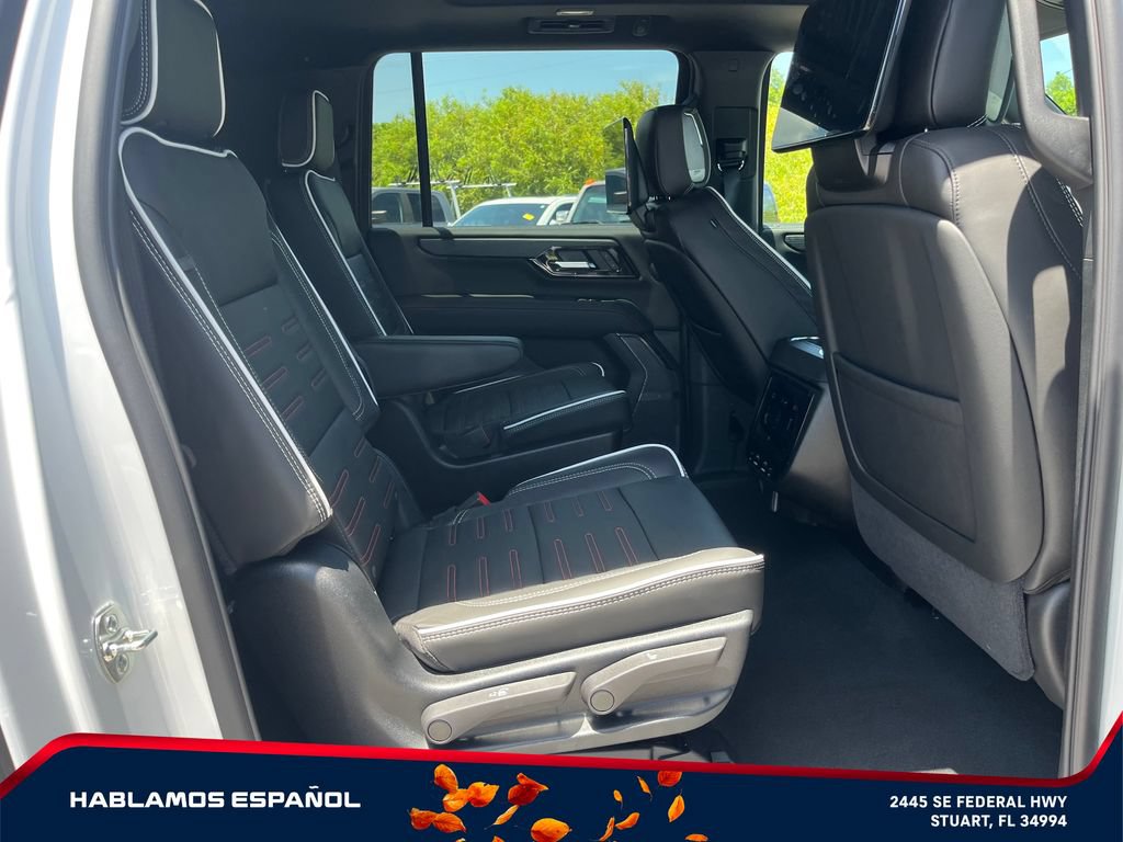 New 2026 GMC Yukon XL AT4 Ultimate AWD/4WD image 19