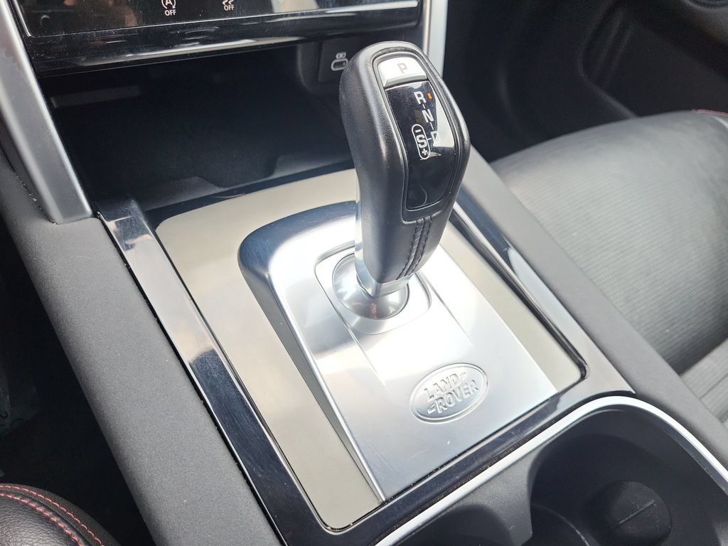 Used 2022 Land Rover Discovery Sport S R-Dynamic AWD/4WD image 32