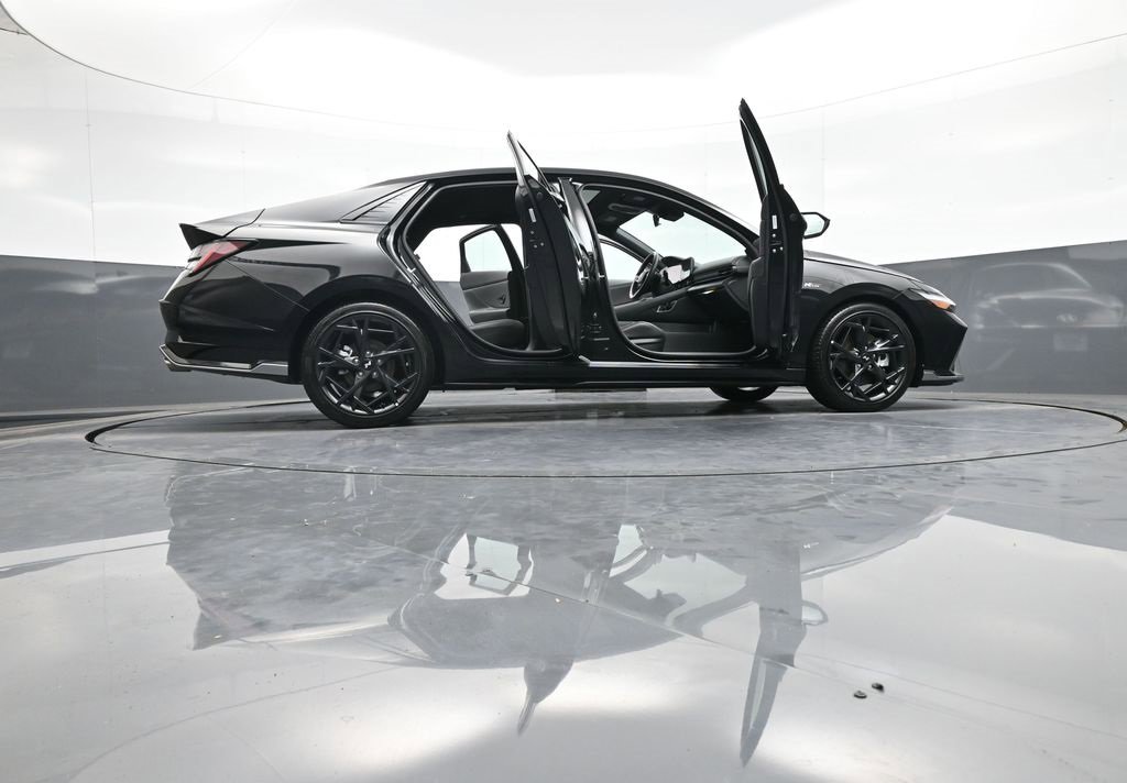 Used 2025 Hyundai Elantra N Line image 47