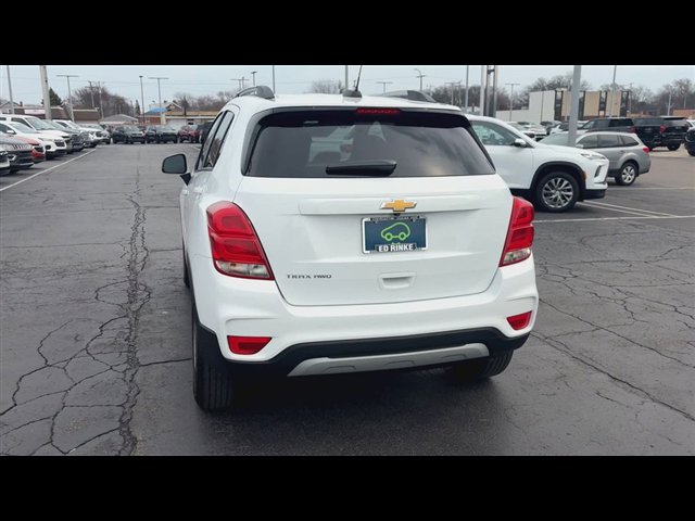 Certified 2022 Chevrolet Trax LT w/ LT Convenience Package image 7